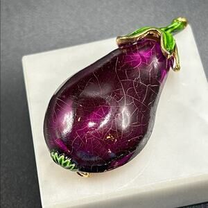 Vendome Brooch Eggplant Enamel Purple Vintage #429